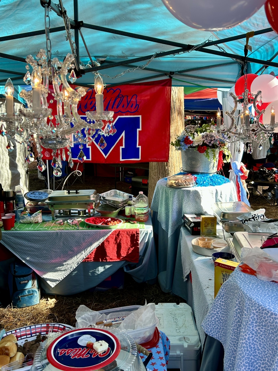 Chandeliers-at-a-Tailgate