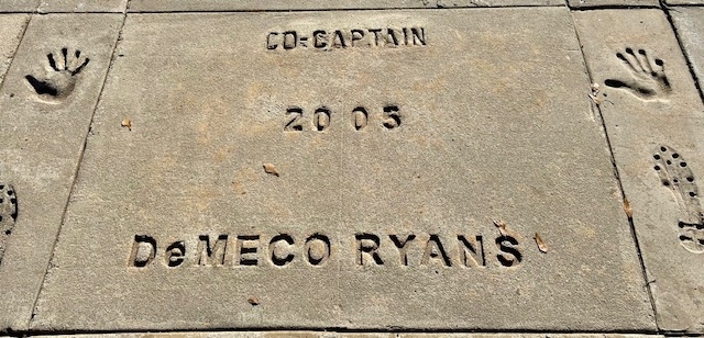 DeMeco-Ryans-Foot.Hands_
